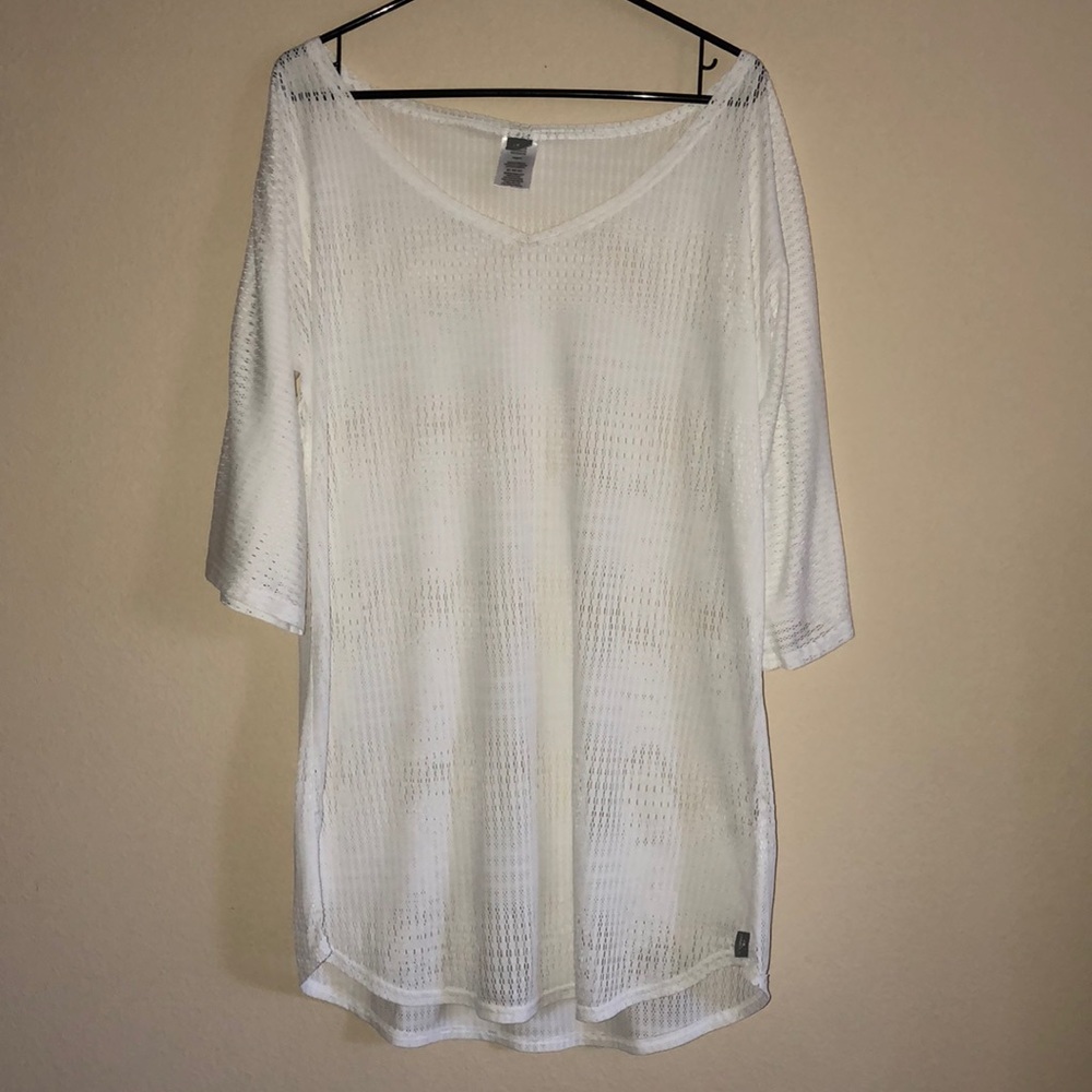 🔻O’Neill Swim Coverup
